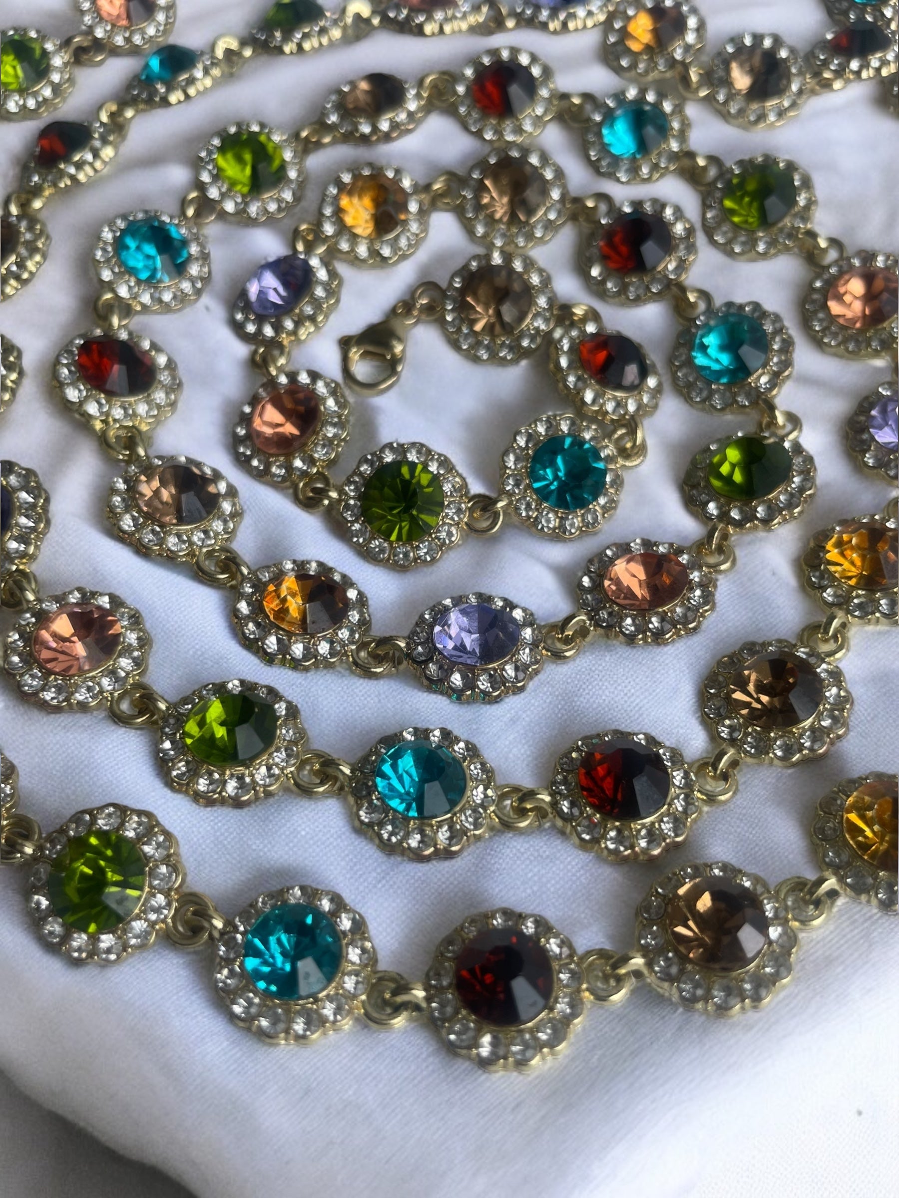 Royalty Choker