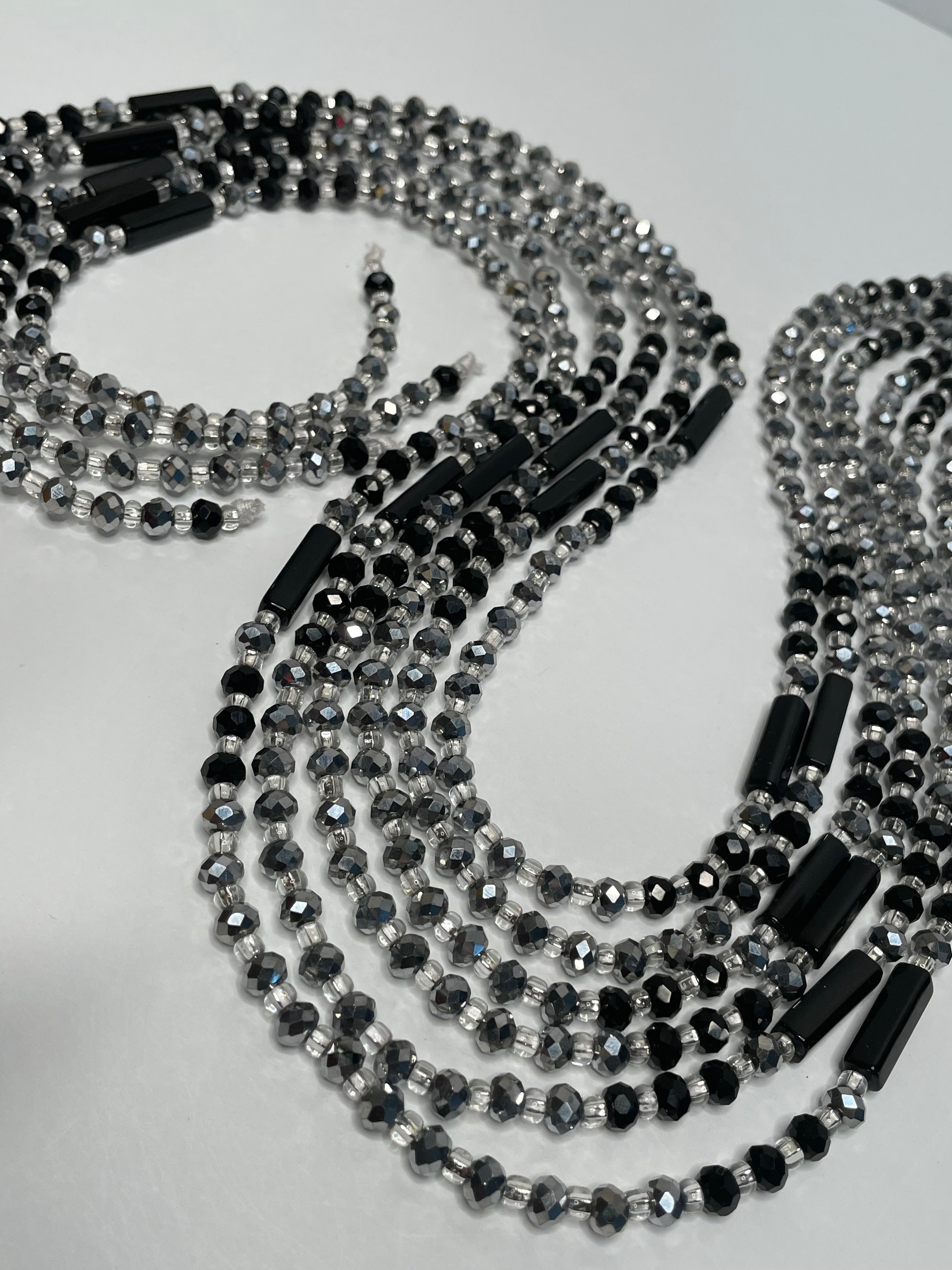 Attie - Single Strand Waist Bead