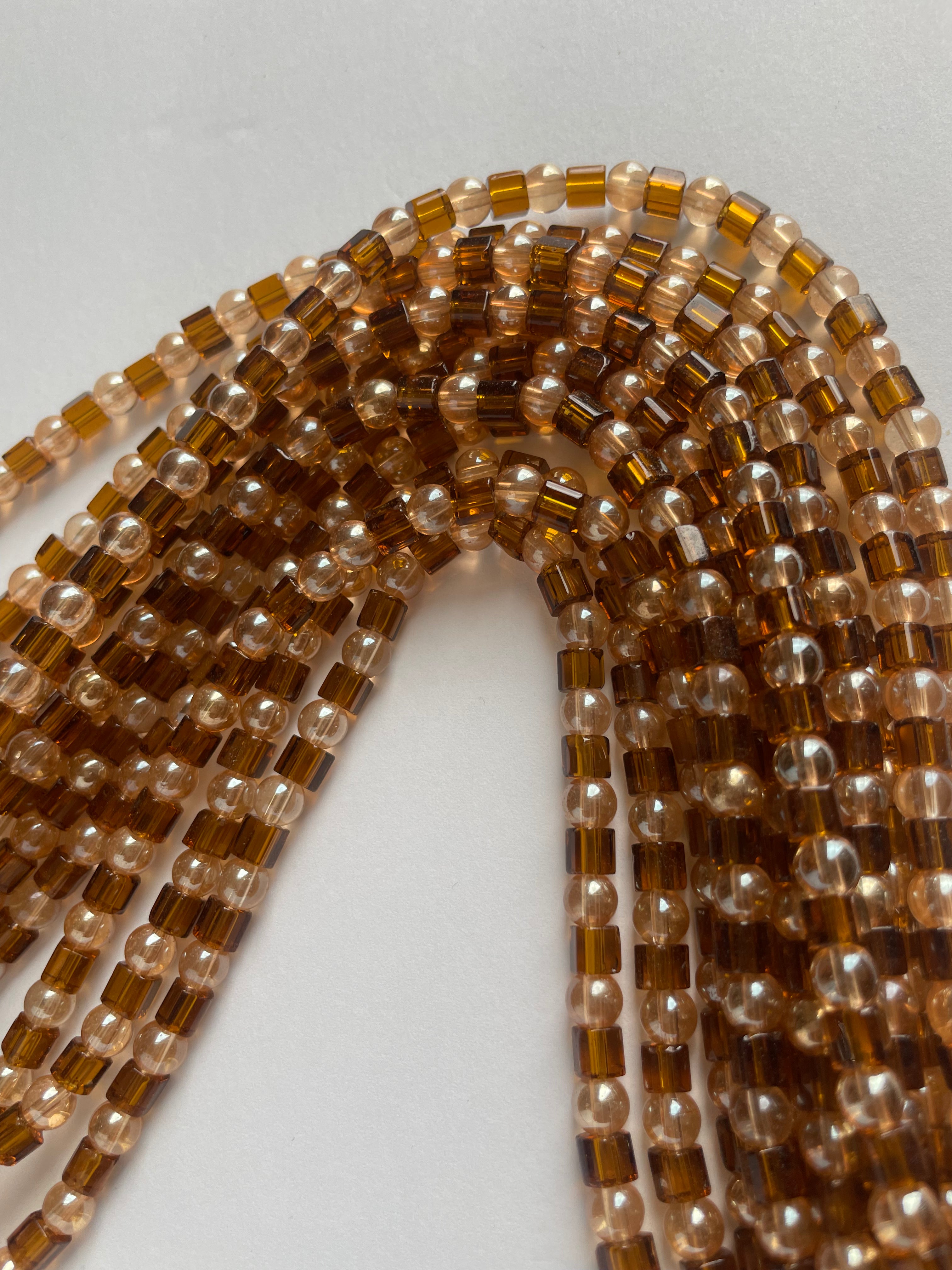Avikam - Elastic Waist Bead