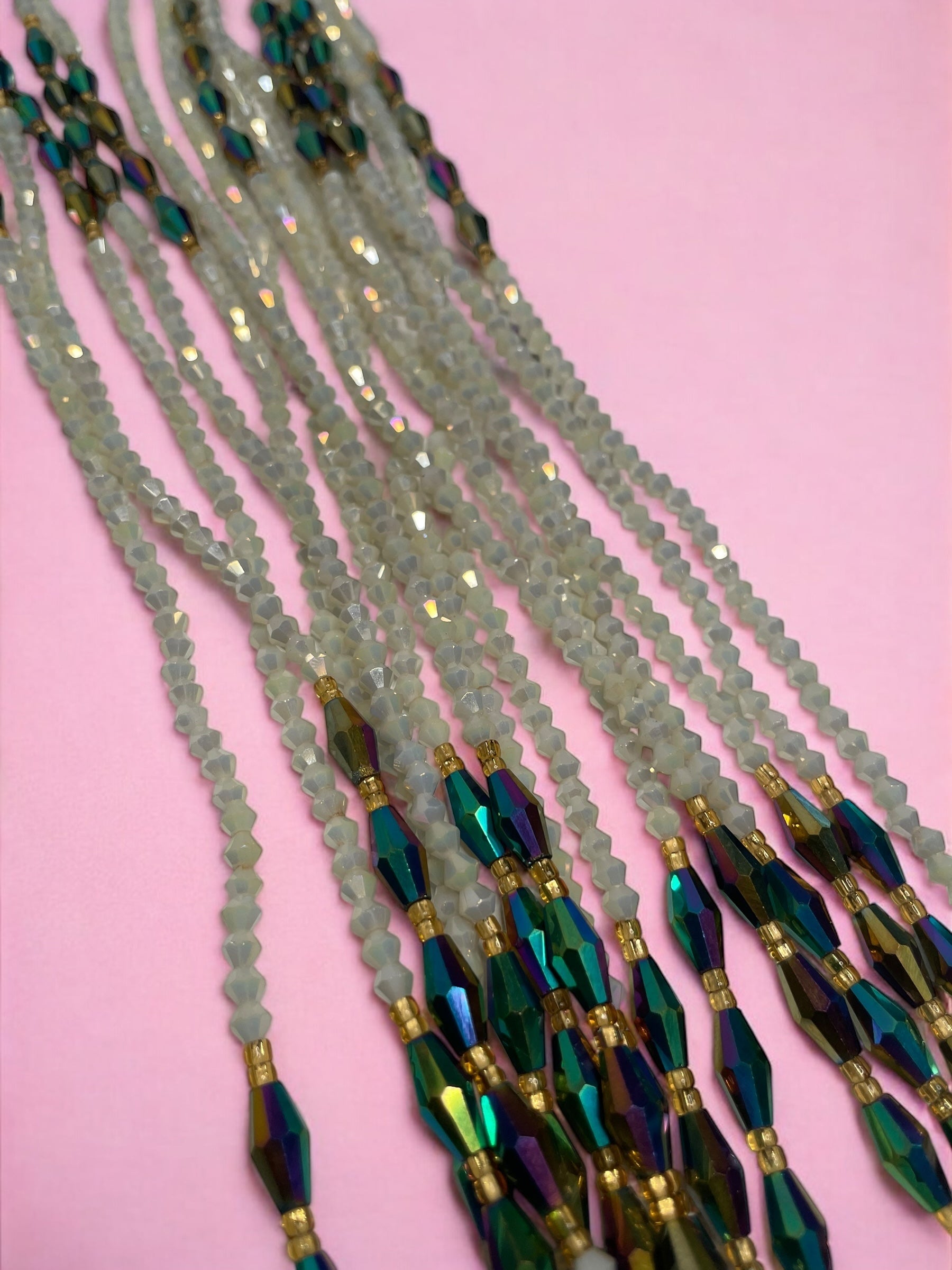Tiassalé - Single Strand Waist Bead