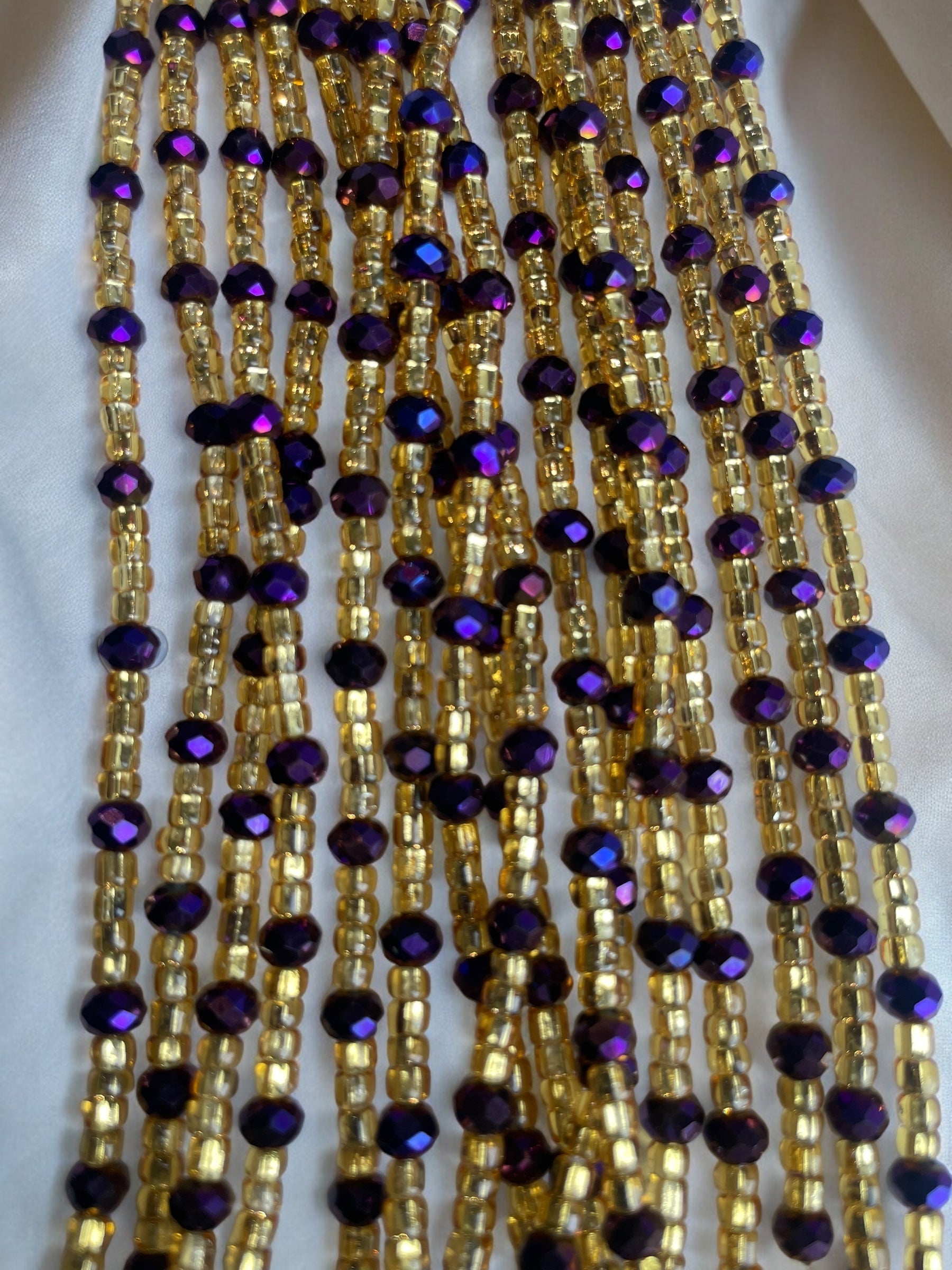 Guézon - Single Strand Waist Bead