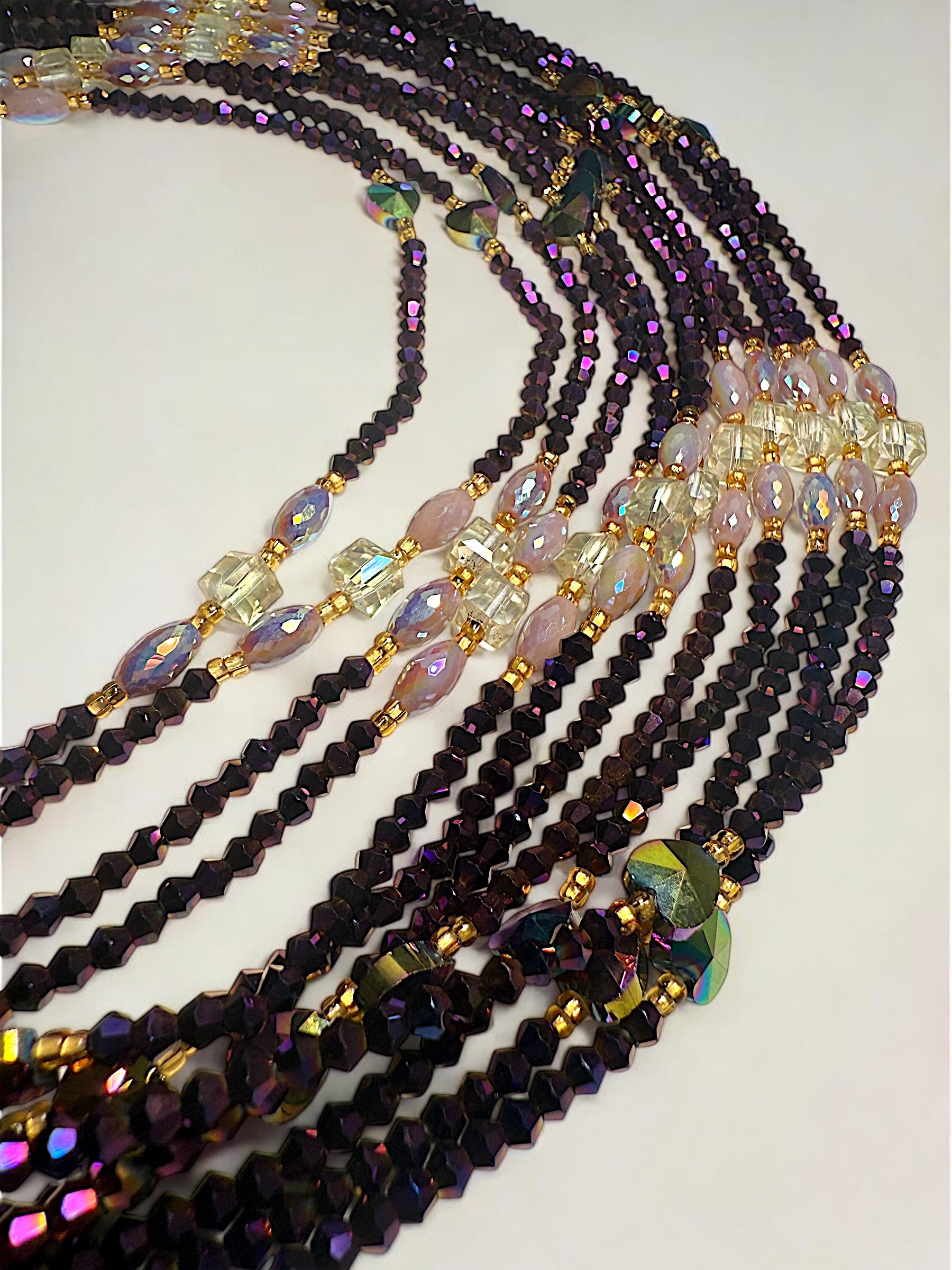 Ahigbé - Single Strand Waist Bead