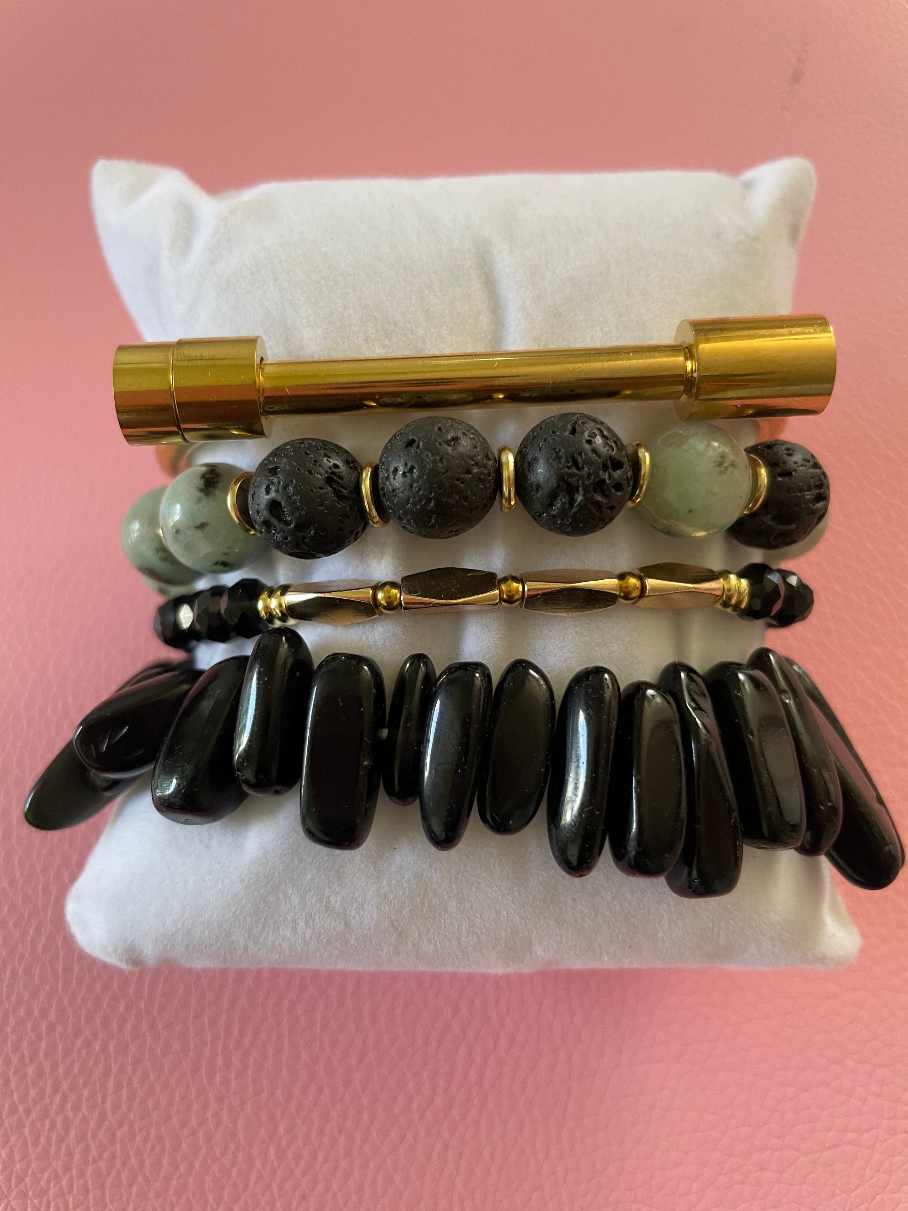 Out the Abyss Bracelet Set