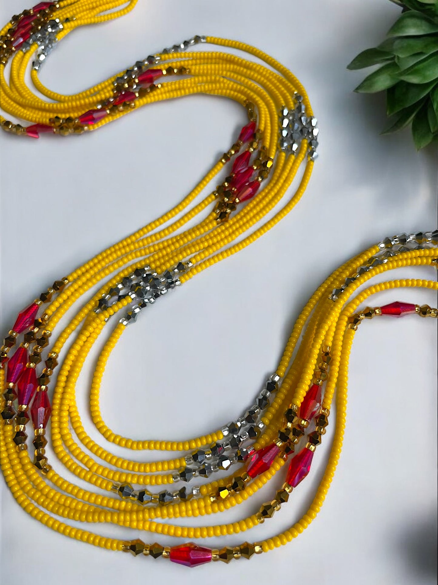 Bondoukou - Single Strand Waist Bead