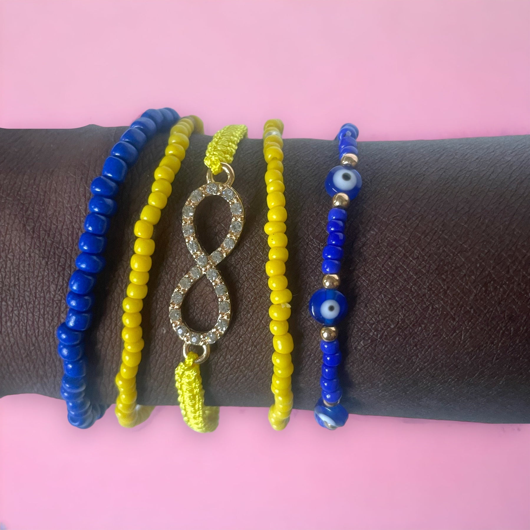 infinity beaded bracelet - blue yellow